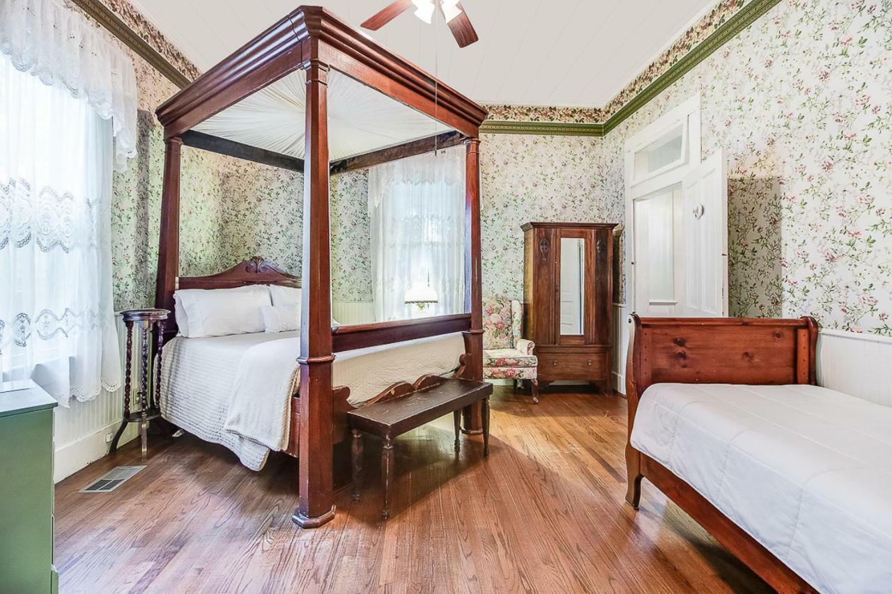 T'Frere'S Bed & Breakfast Lafayette Ngoại thất bức ảnh