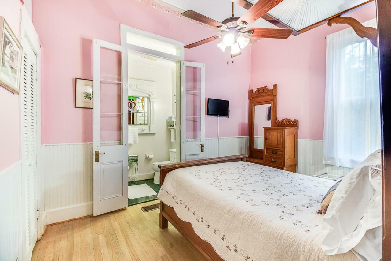 T'Frere'S Bed & Breakfast Lafayette Ngoại thất bức ảnh